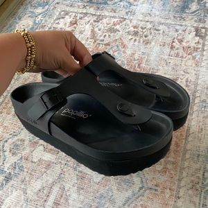 Black Papillo Platform Birkenstock’s NEVER BEEN WORN